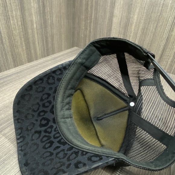 Vans Black & Teal Trucker Hat - Picture 6 of 6